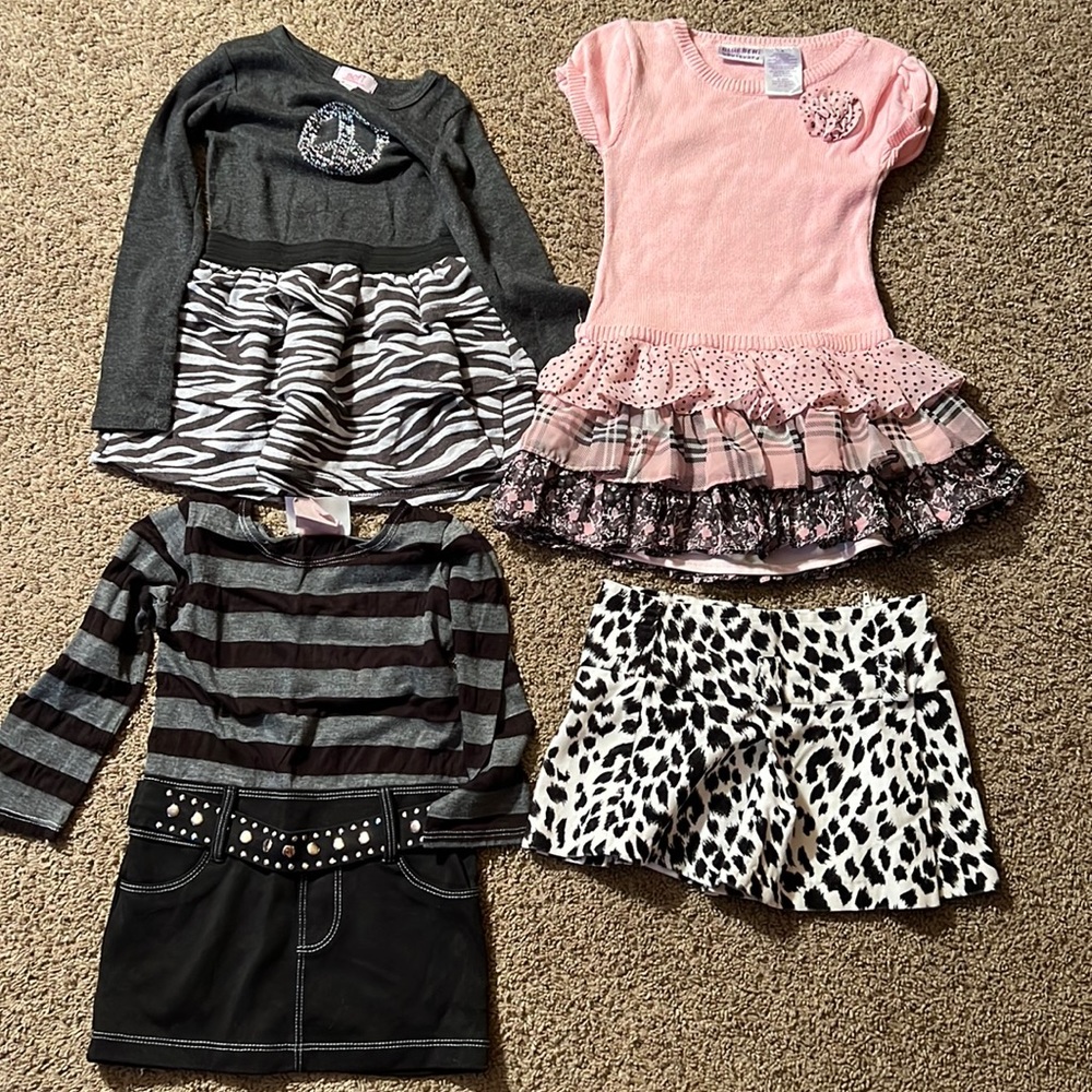 Lot of dresses and skirt